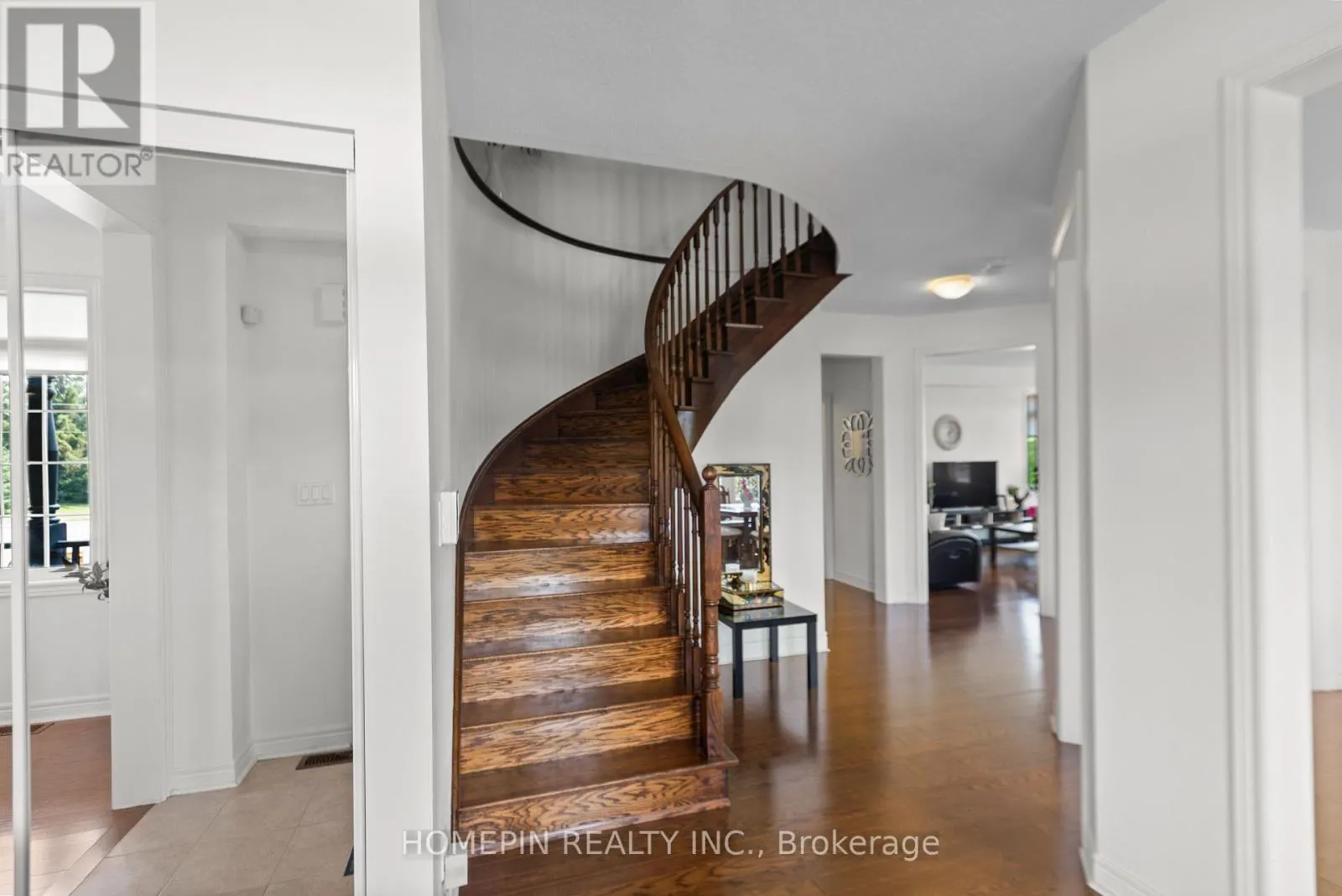 1 TREETOPS BOULEVARD
