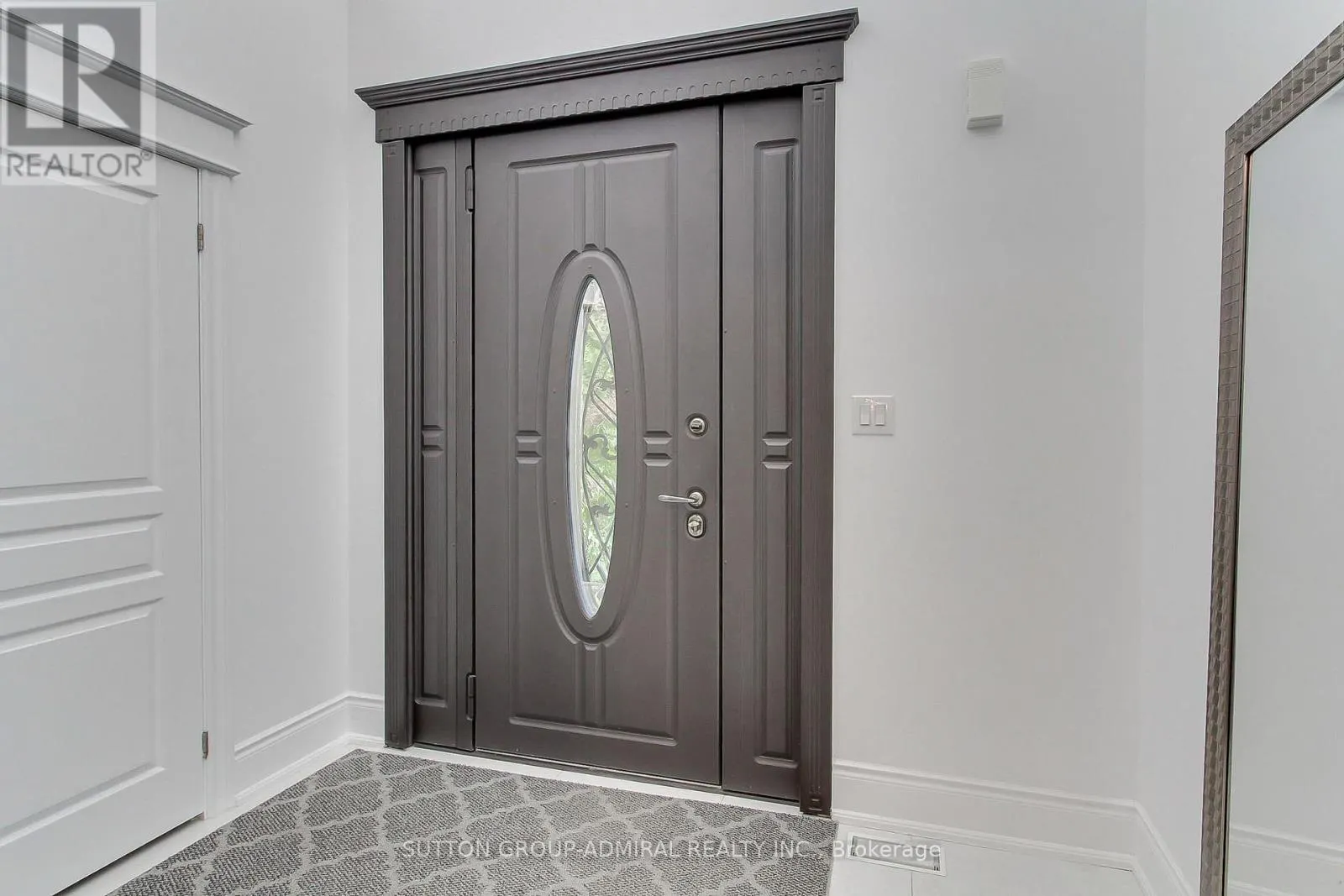 8 AEGIS DRIVE