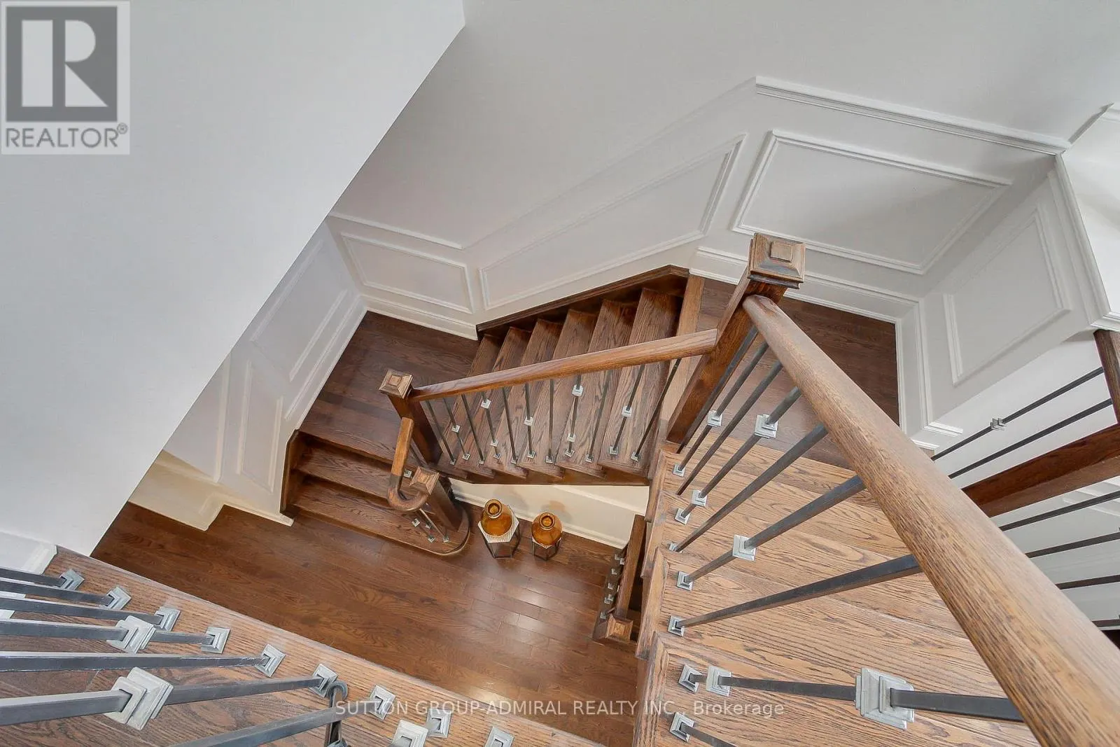 8 AEGIS DRIVE