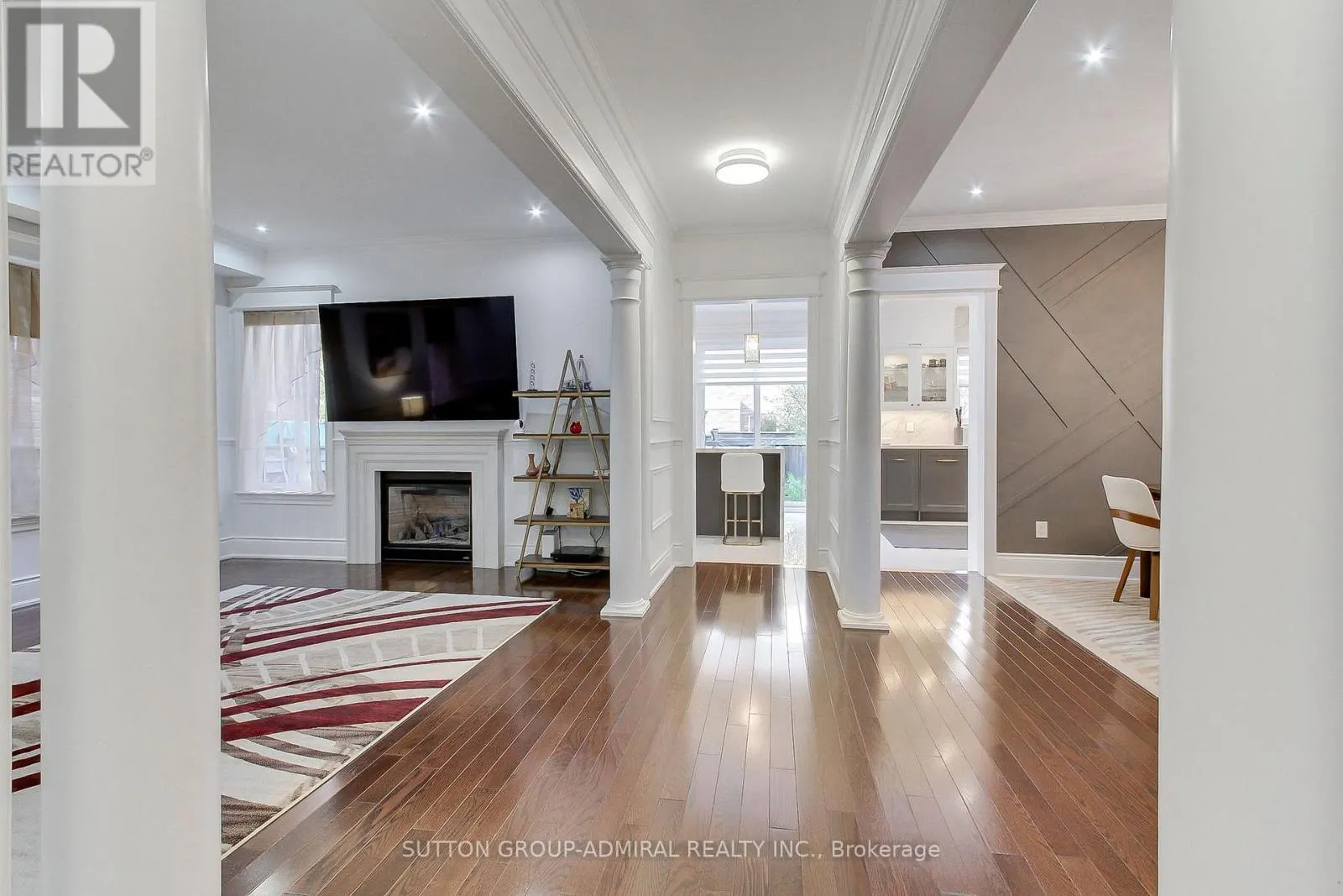 8 AEGIS DRIVE