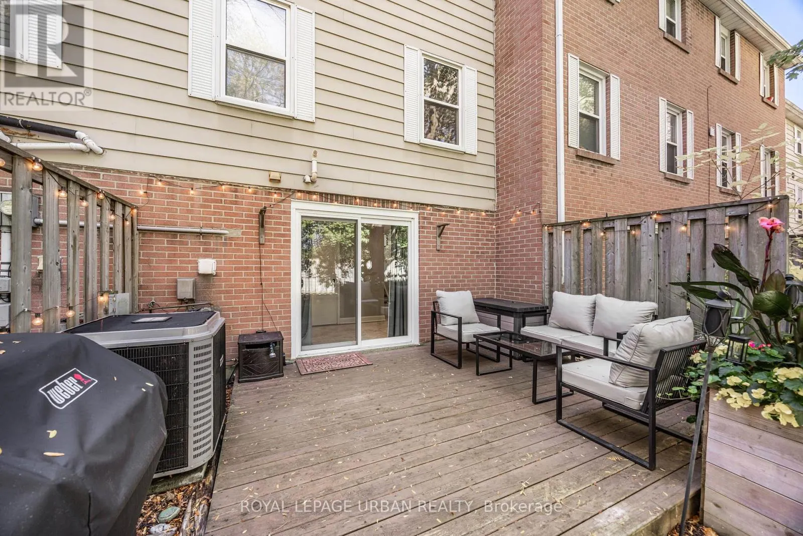 1684 JOHN STREET