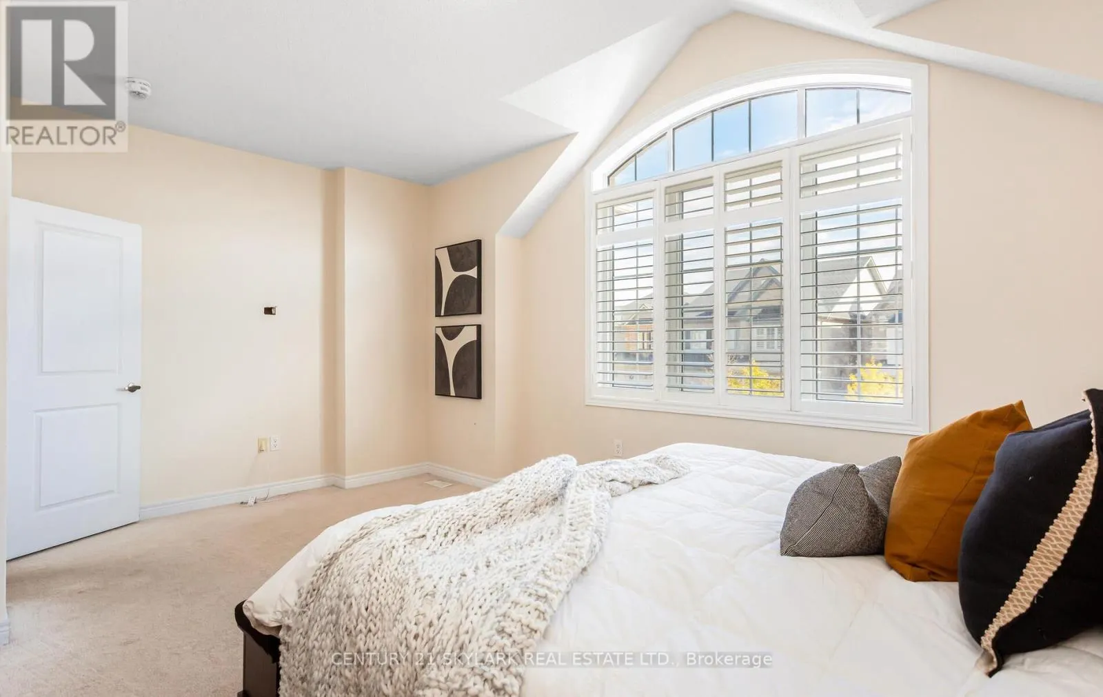 20 NOCTURNE AVENUE