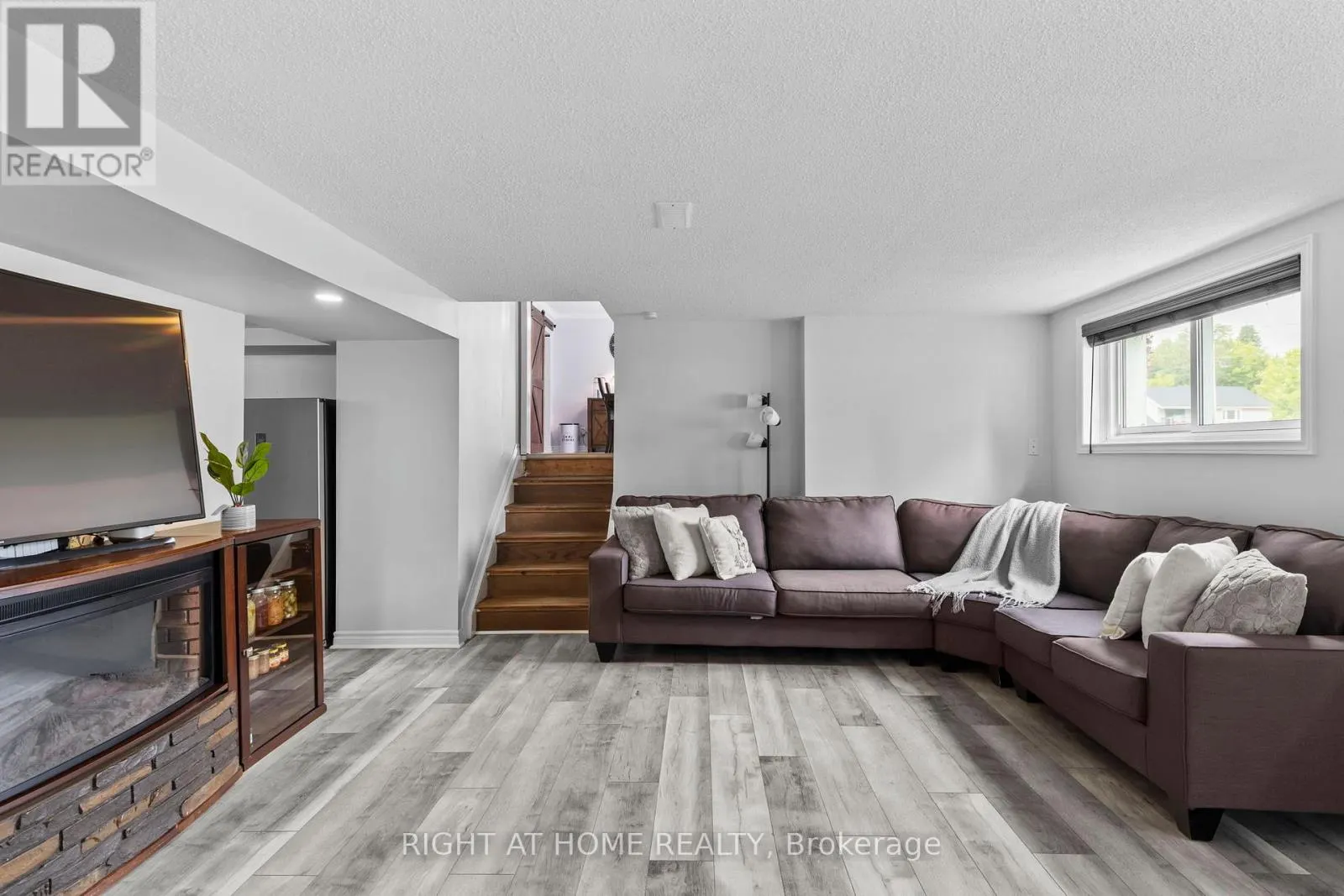 124 SYDENHAM STREET