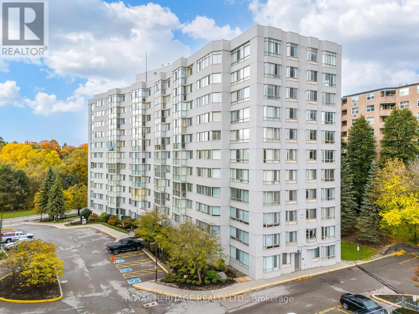 809 - 270 DAVIS DRIVE