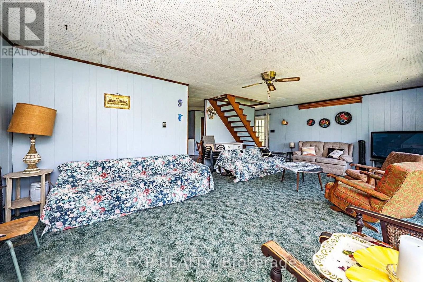 40658 SHORE ROAD