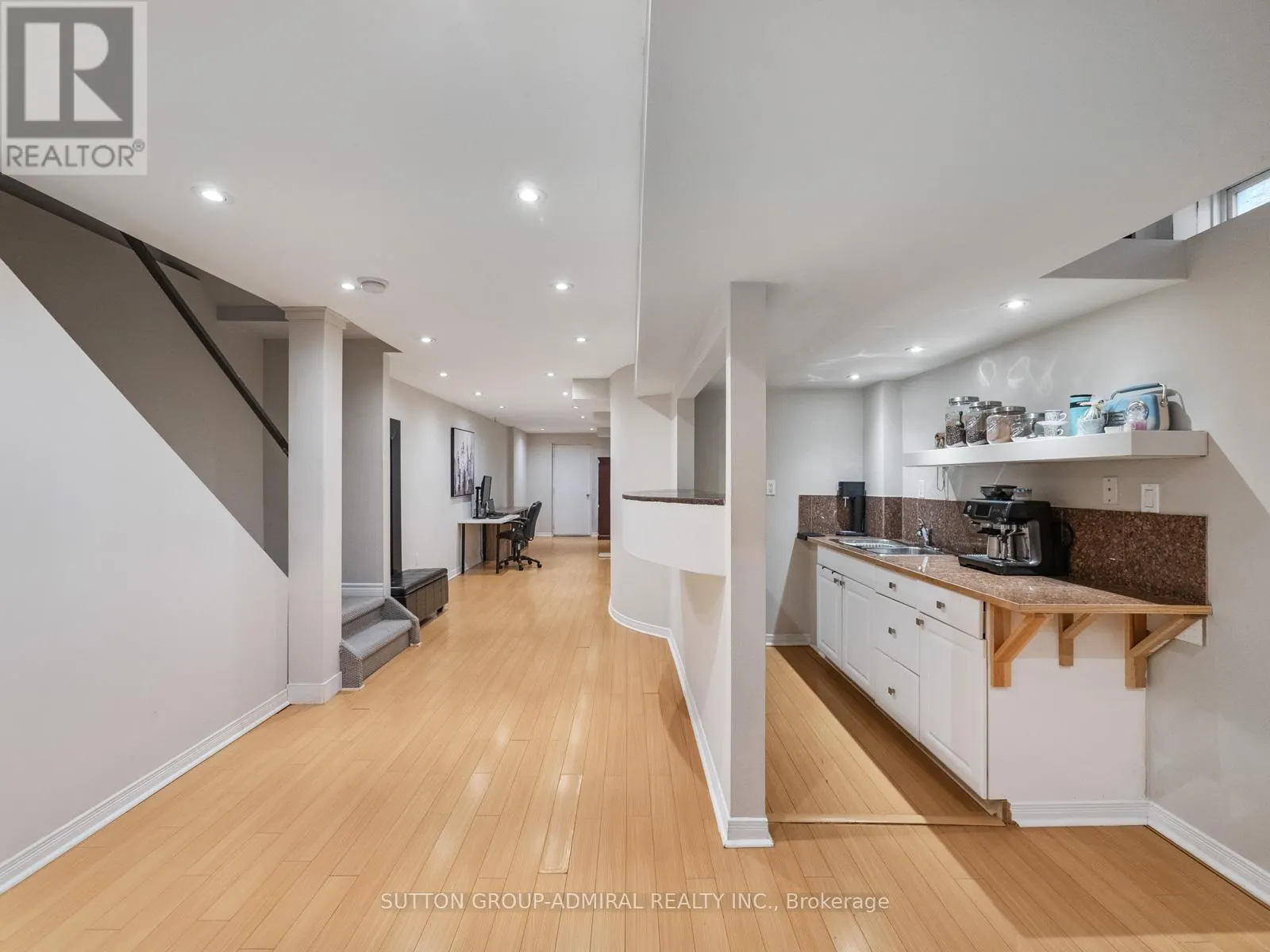 192 CHAYNA CRESCENT