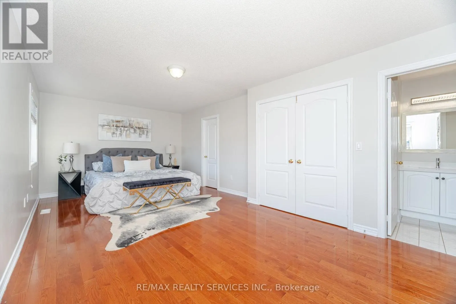 71 IVY GLEN DRIVE
