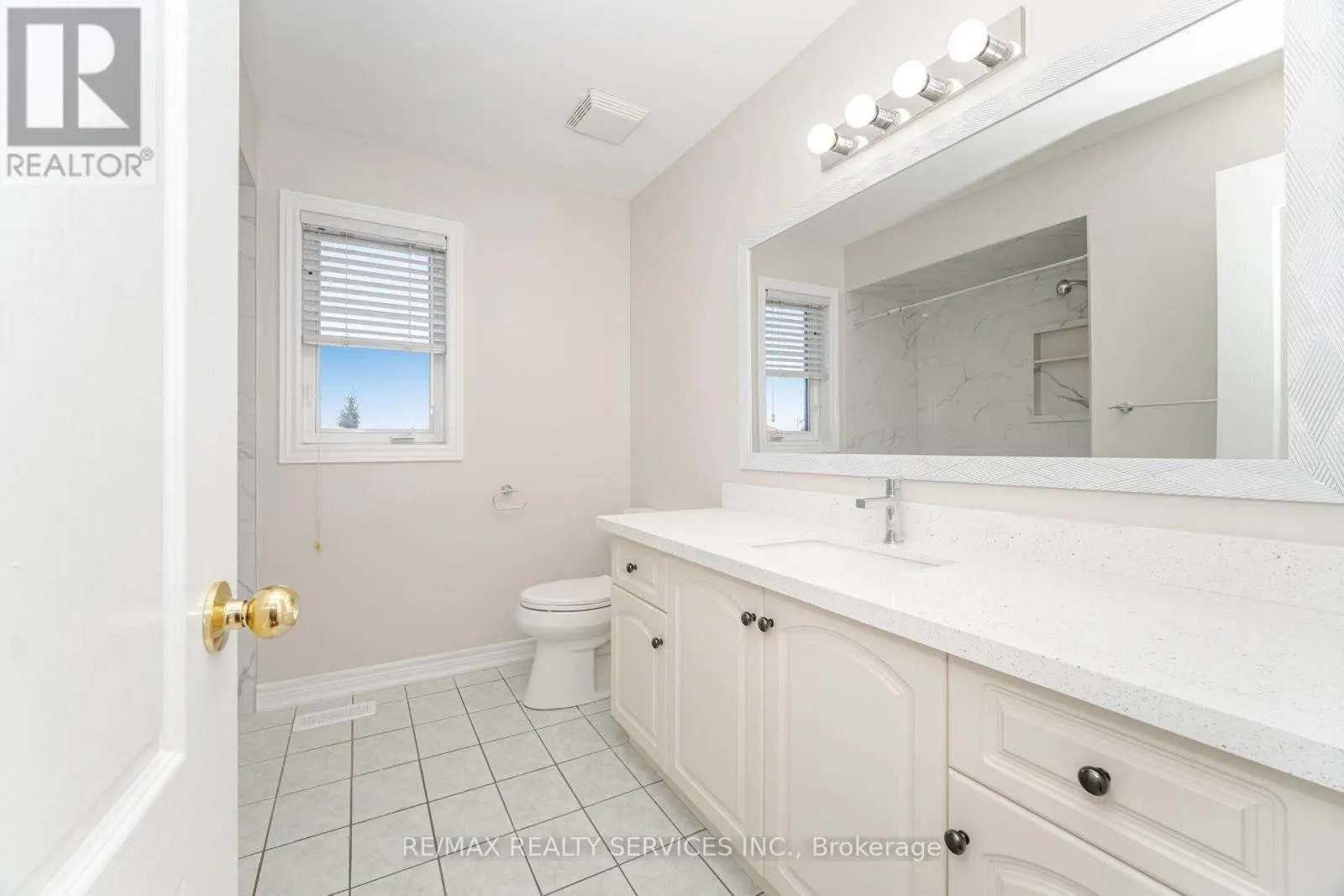 71 IVY GLEN DRIVE