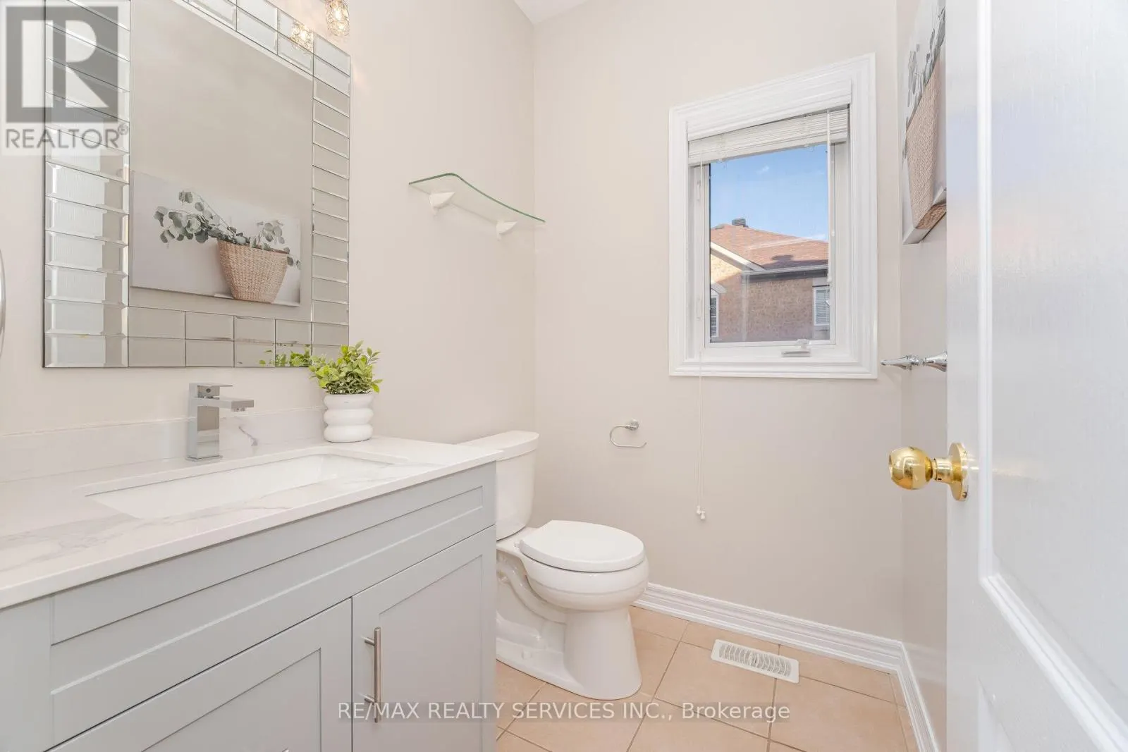 71 IVY GLEN DRIVE