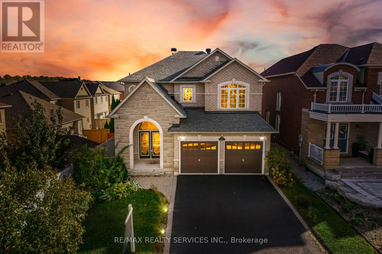 71 IVY GLEN DRIVE
