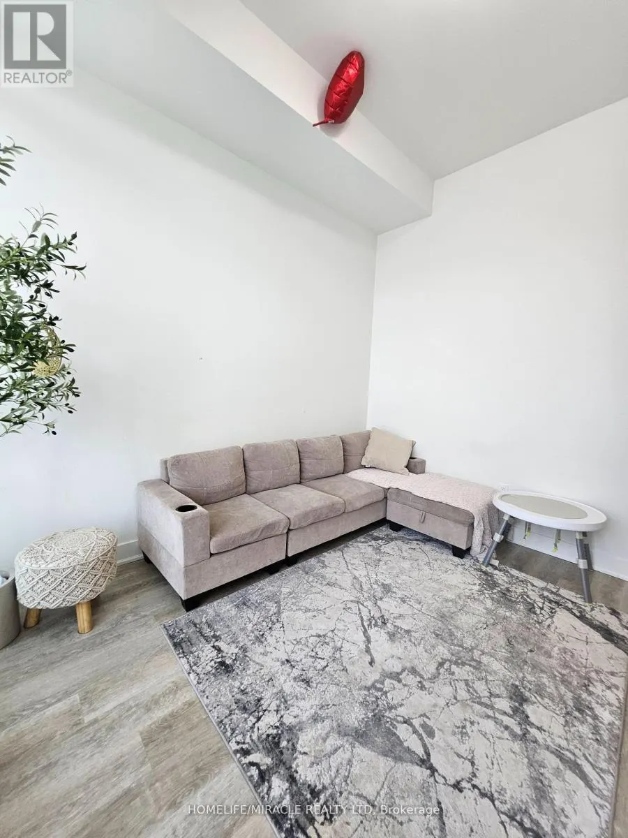 116 - 185 DEERFIELD ROAD