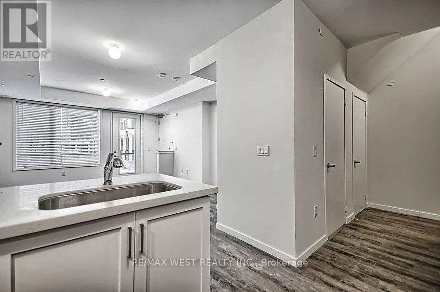 111 - 600 ALEX GARDNER CIRCLE