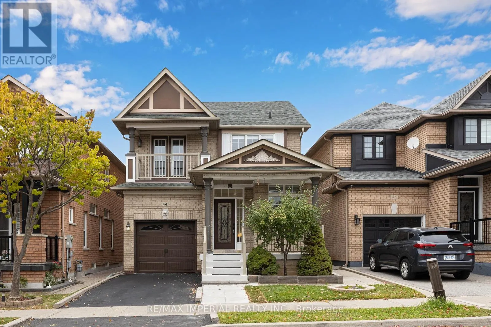 44 HAWKVIEW BOULEVARD