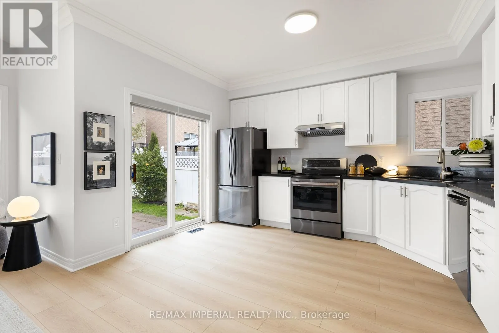 44 HAWKVIEW BOULEVARD