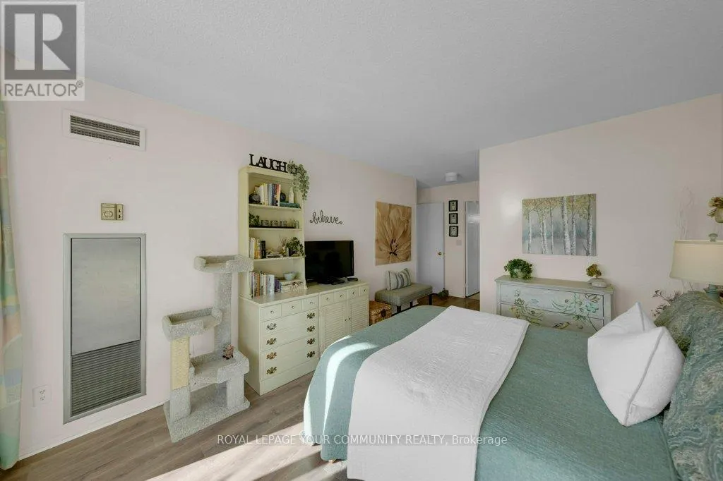 1407 - 33 WELDRICK ROAD E