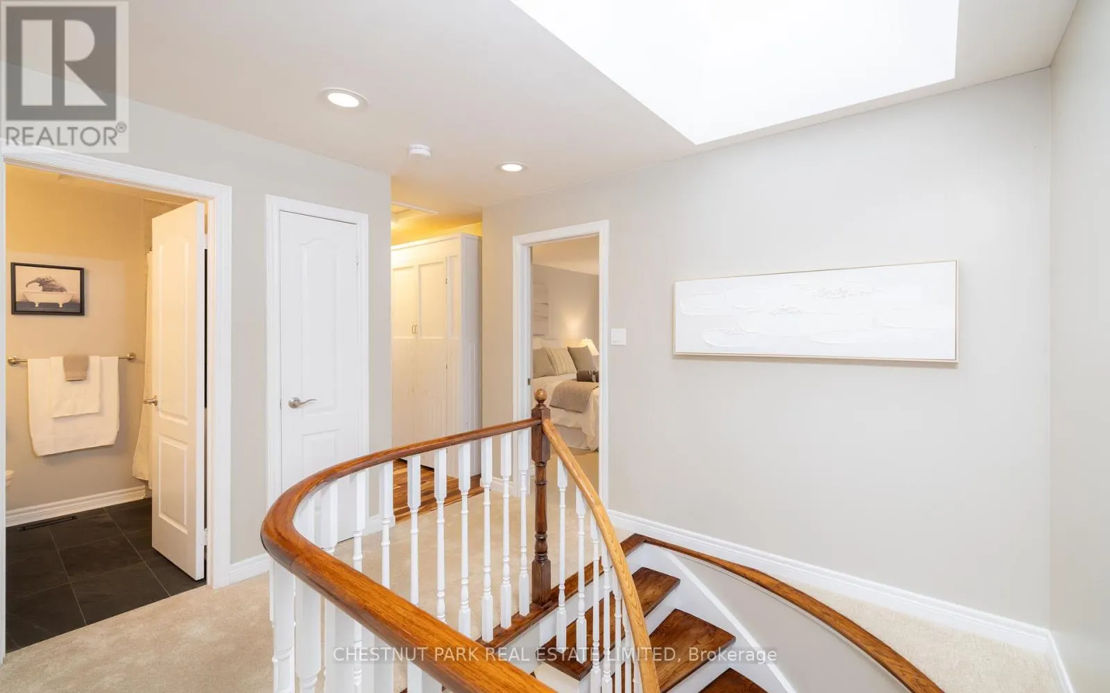 4 GALLOWAY CRESCENT