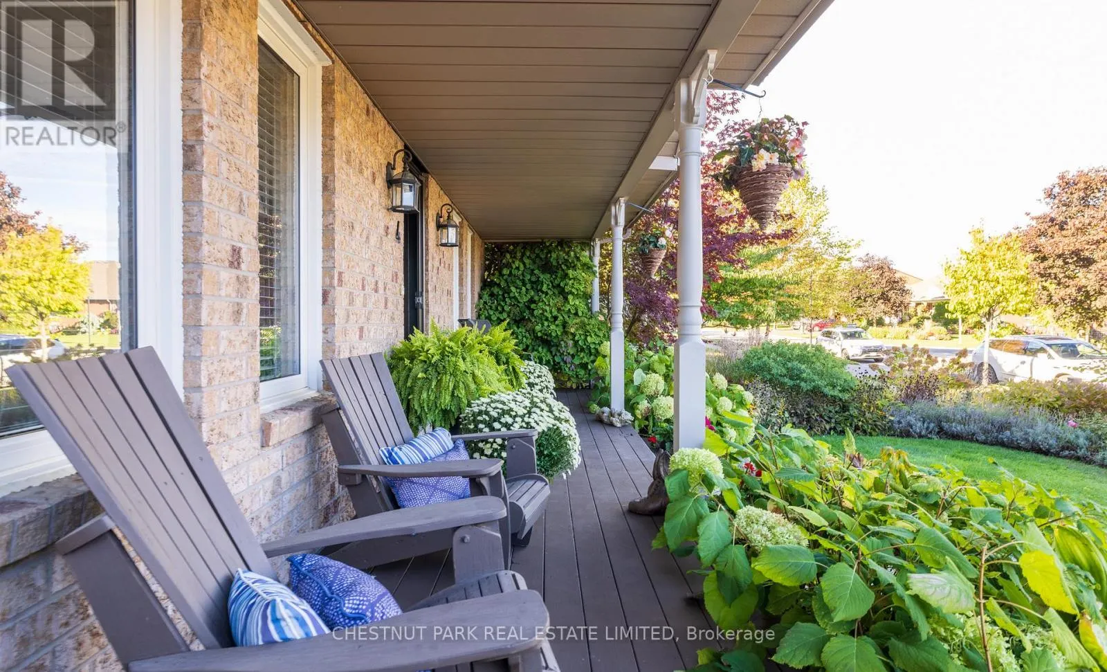 4 GALLOWAY CRESCENT