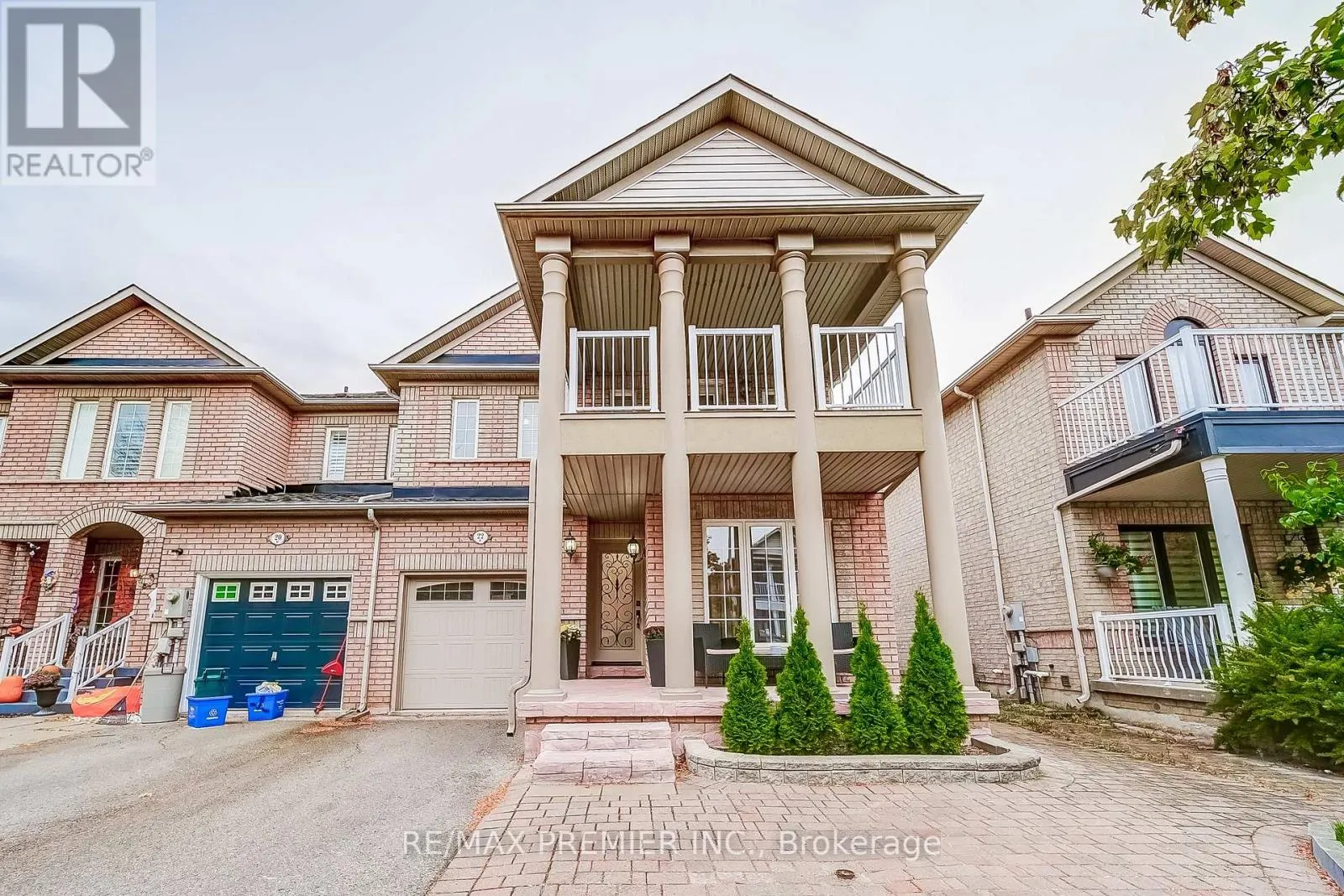 22 CANVASBACK DRIVE