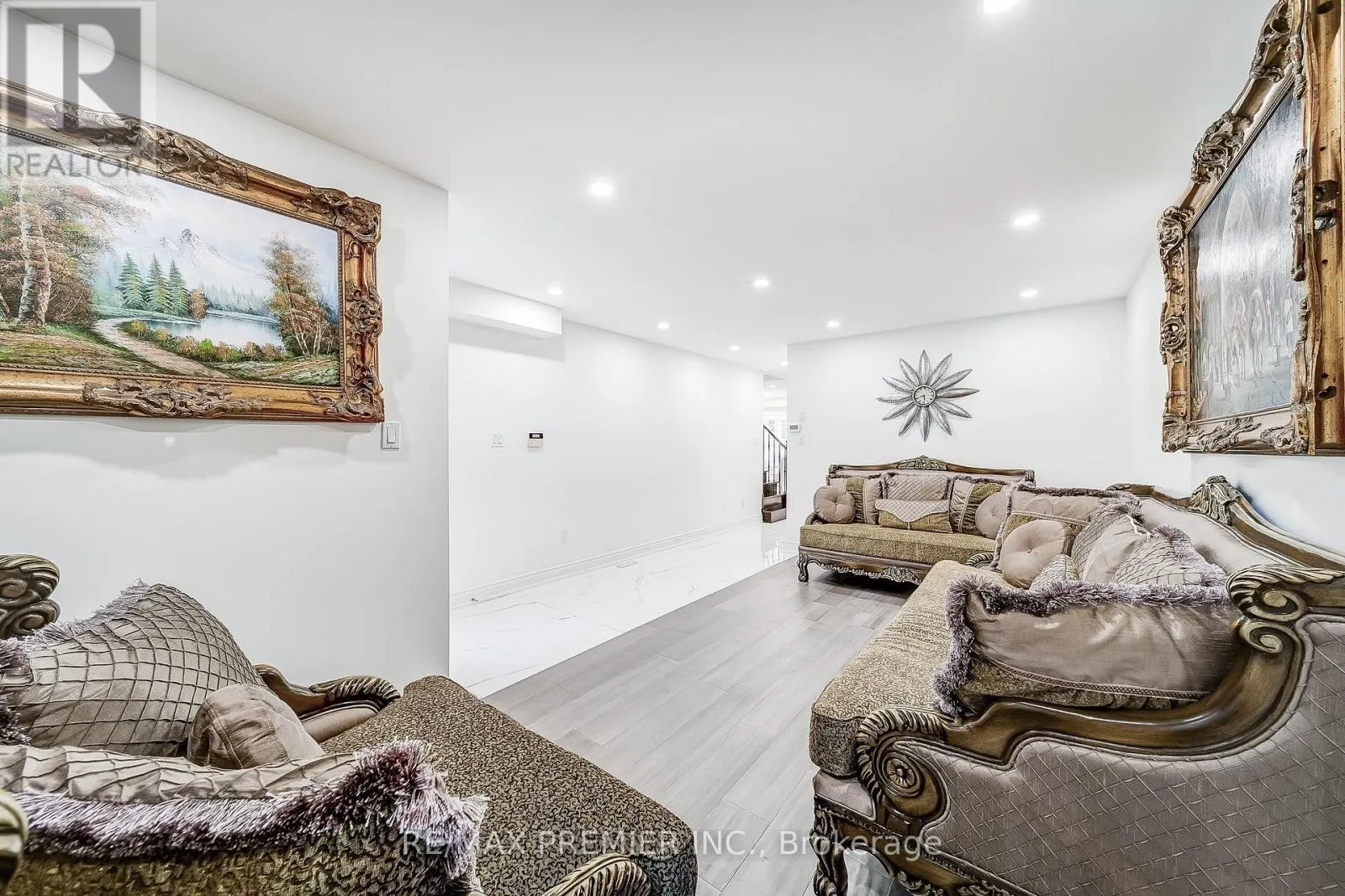 22 CANVASBACK DRIVE