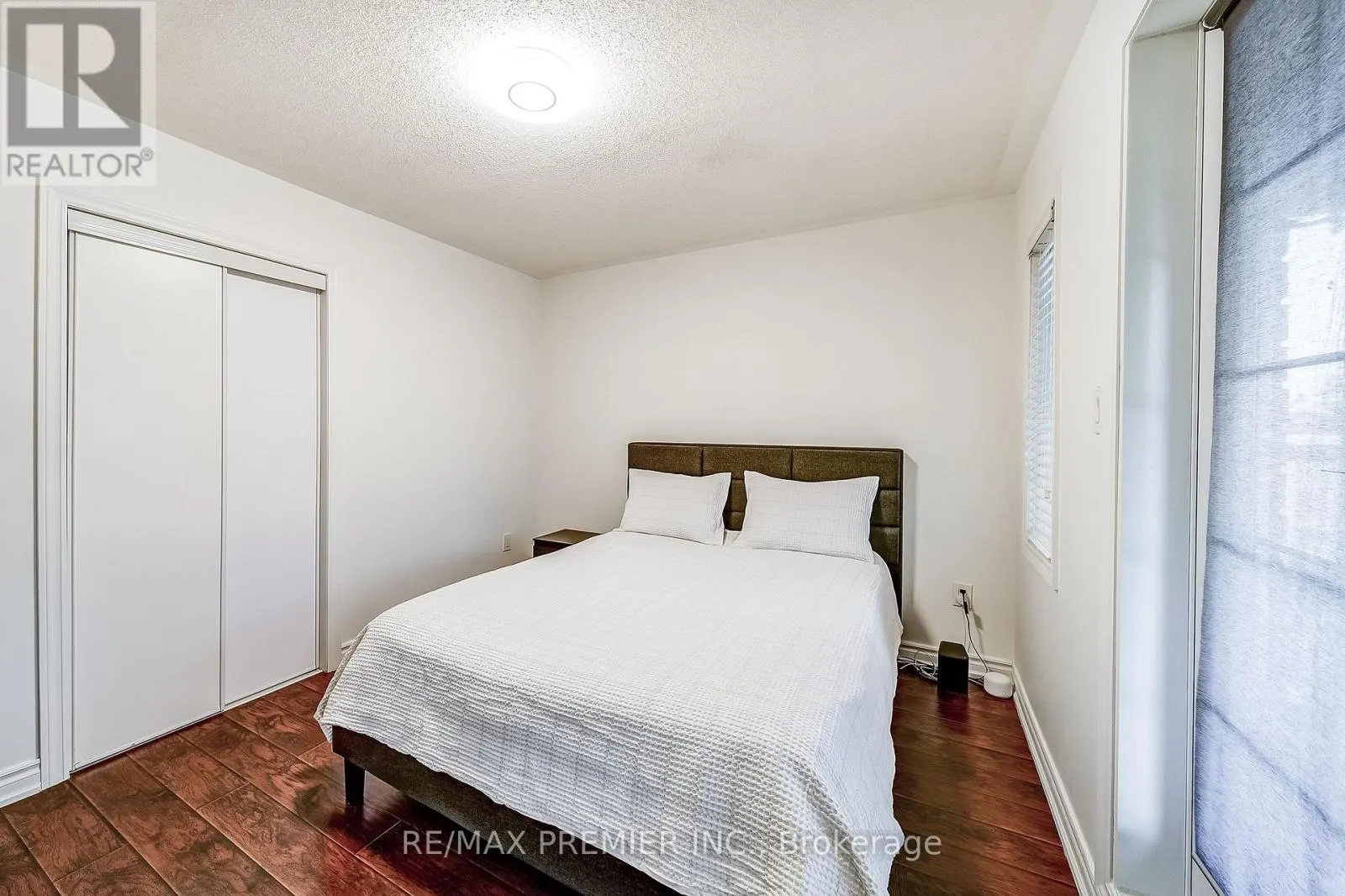 22 CANVASBACK DRIVE