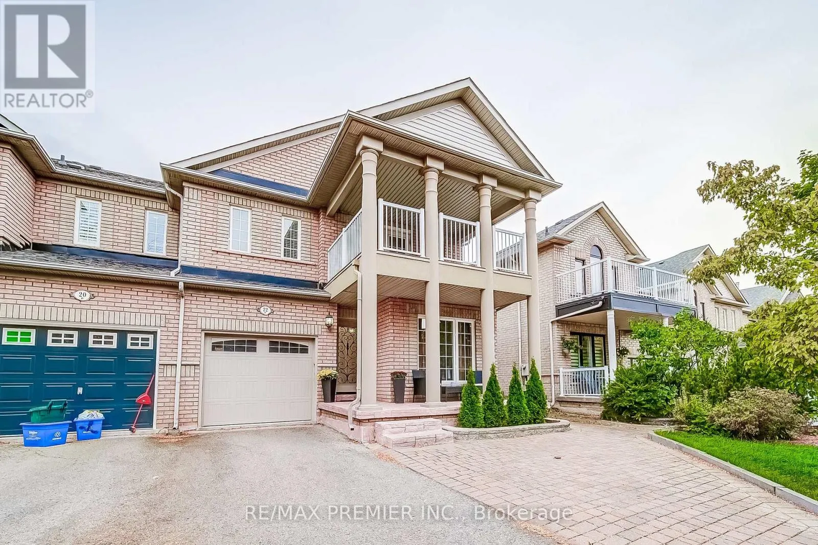 22 CANVASBACK DRIVE