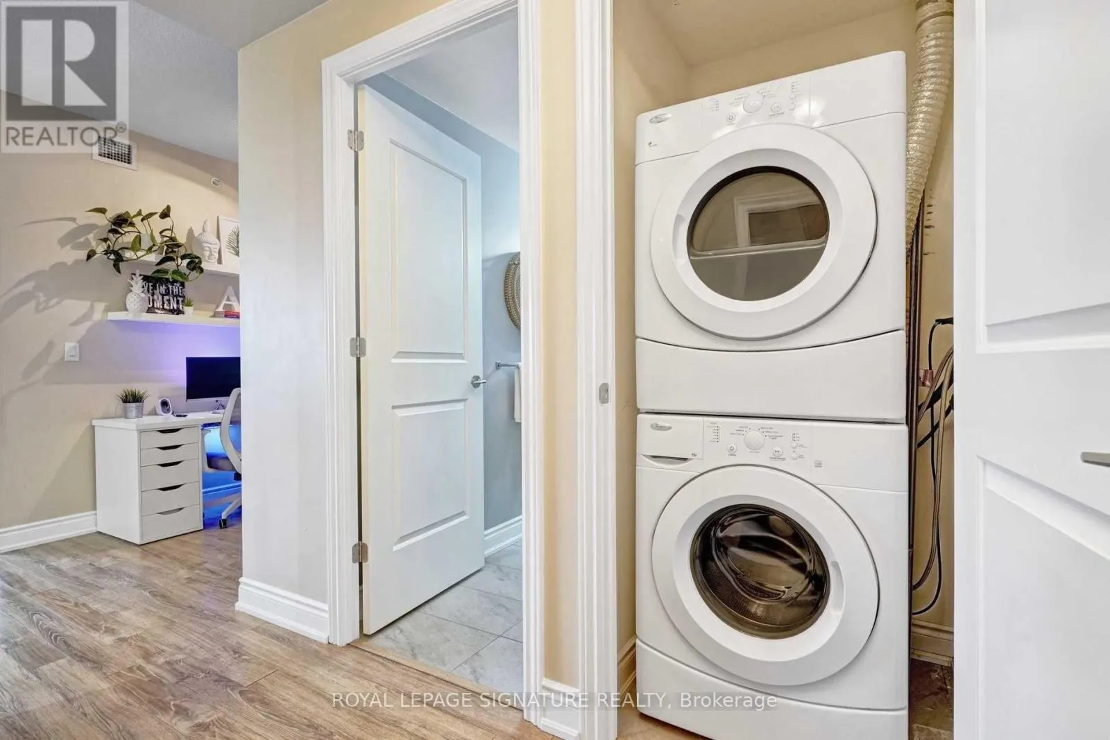 306A - 9088 YONGE STREET