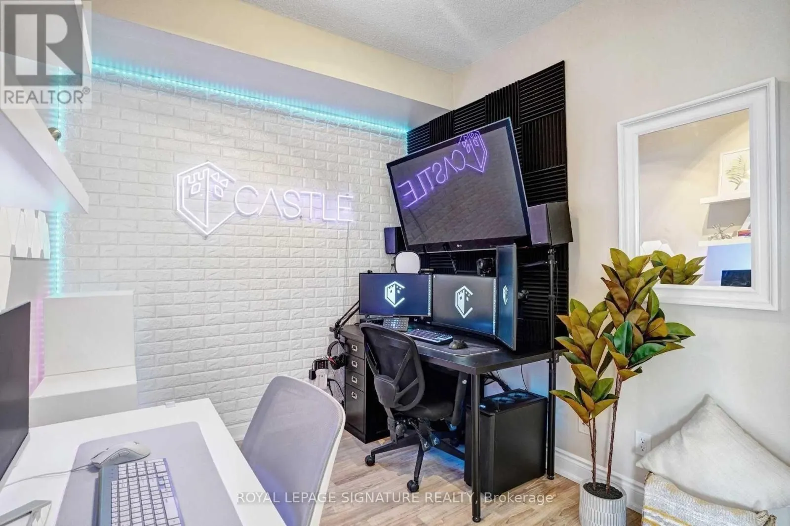 306A - 9088 YONGE STREET