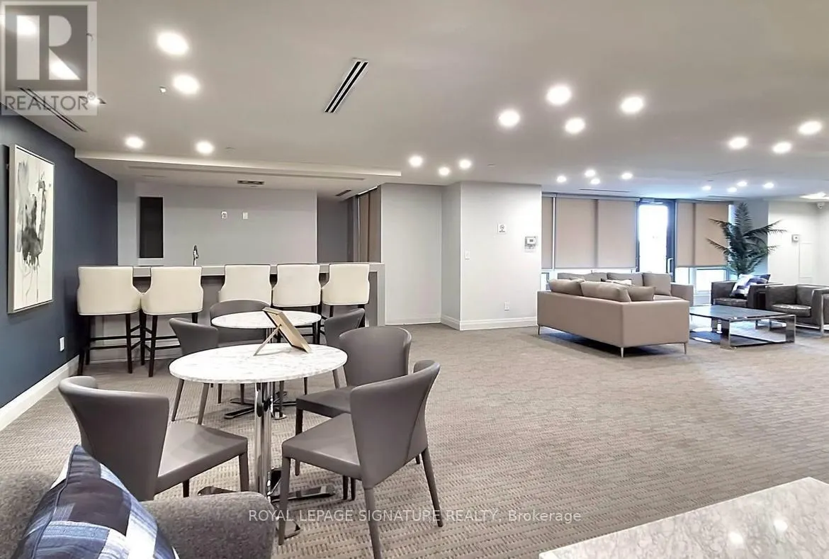 306A - 9088 YONGE STREET