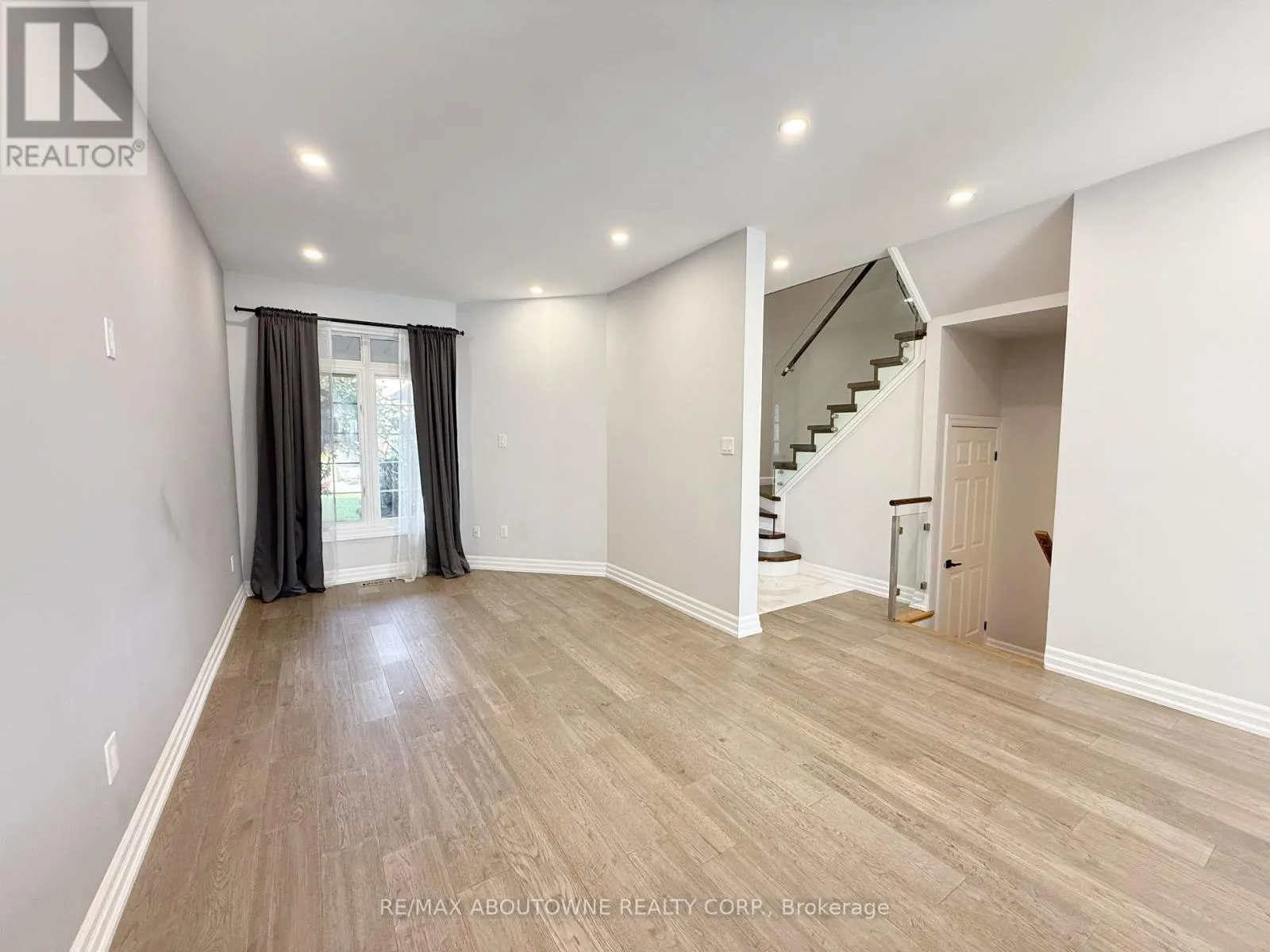 44 CRADDOCK STREET