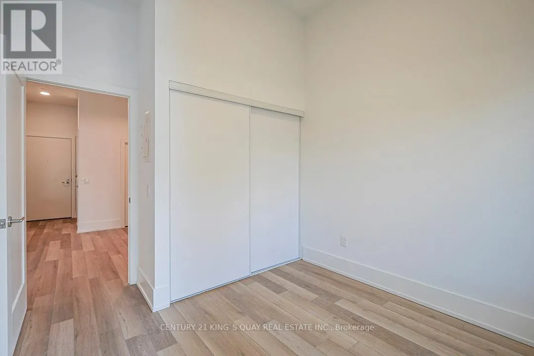 TH102N - 9 CLEGG ROAD