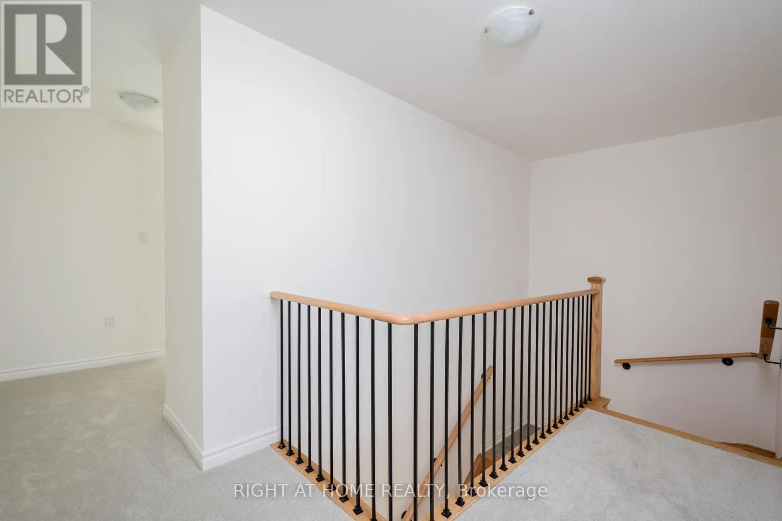 19 RAVENSCRAIG PLACE