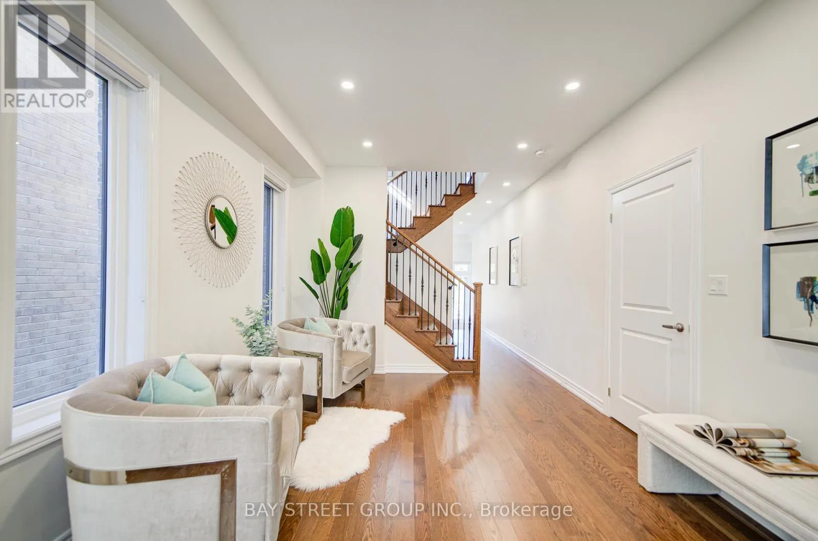 87 MCCAGUE AVENUE