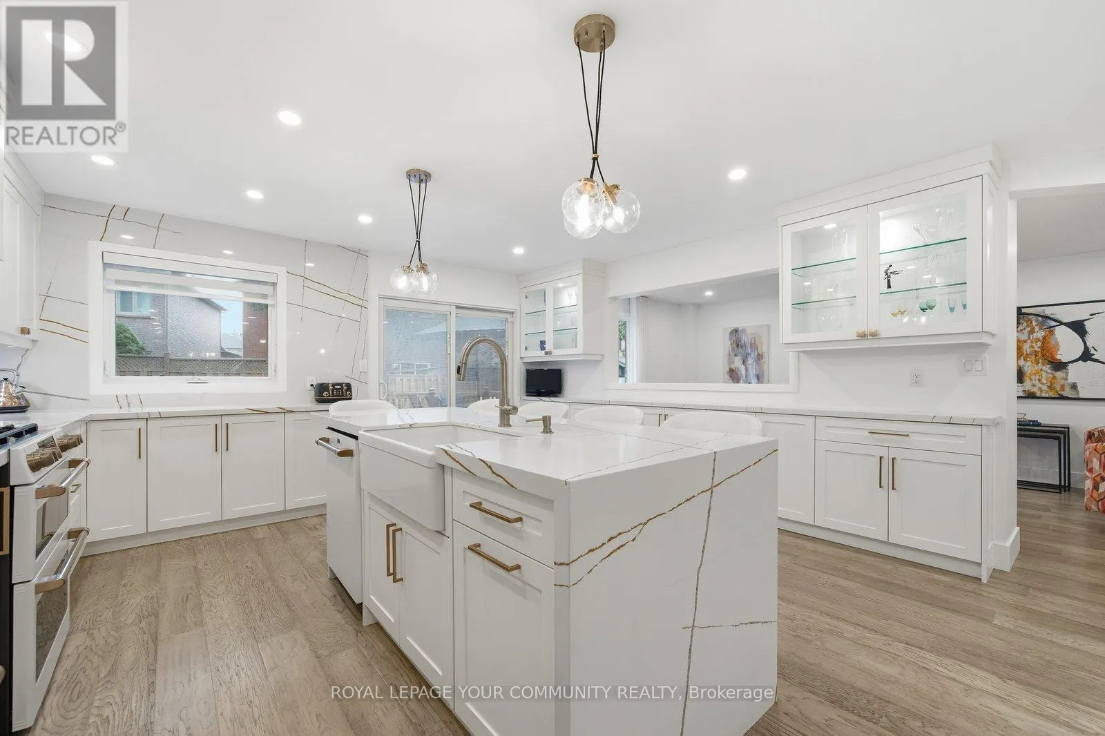 15 REDONDO DRIVE