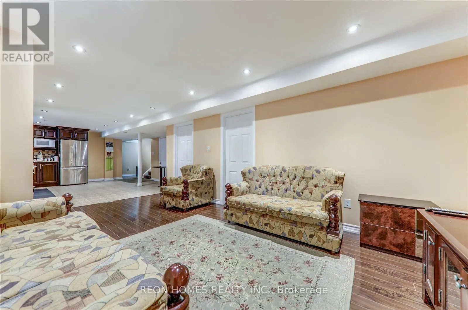 31 SOPHIA ROAD