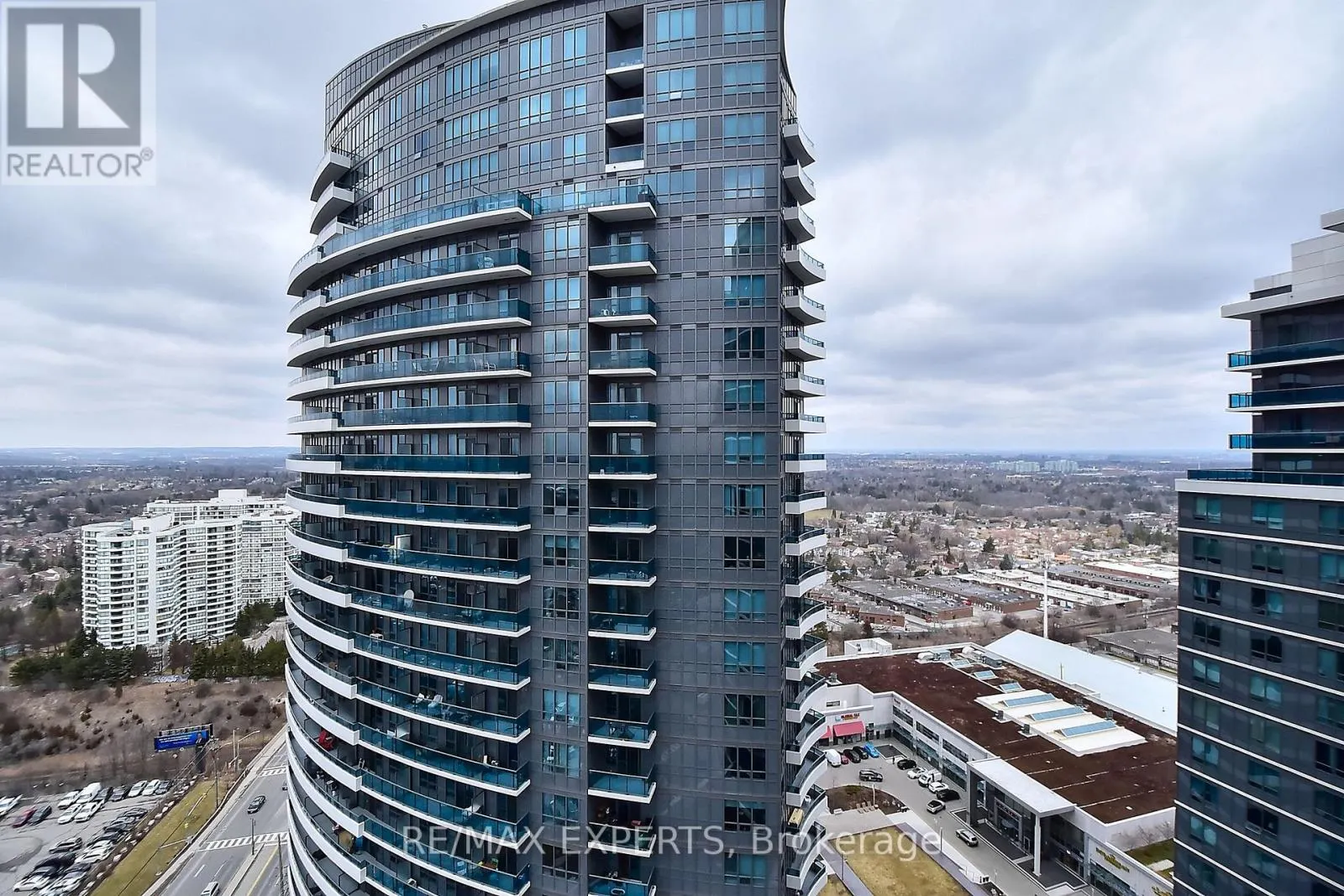 2433 - 7161 YONGE STREET