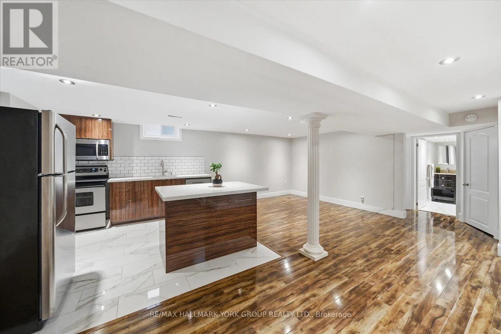 234 BILLINGS CRESCENT