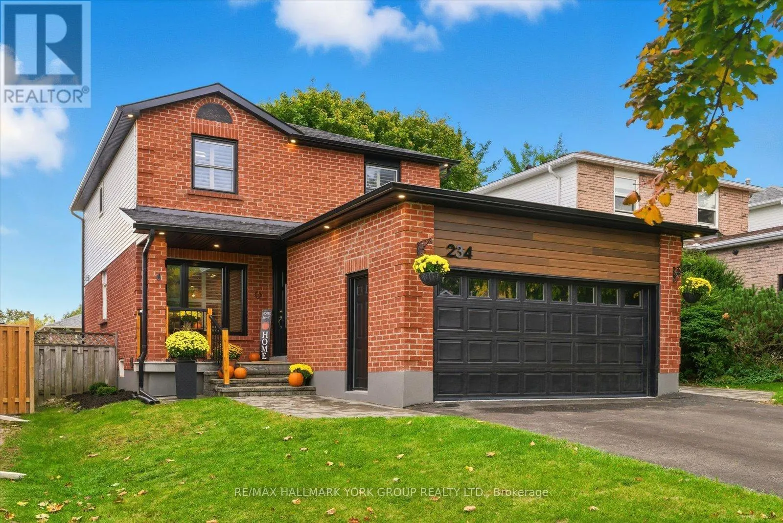 234 BILLINGS CRESCENT