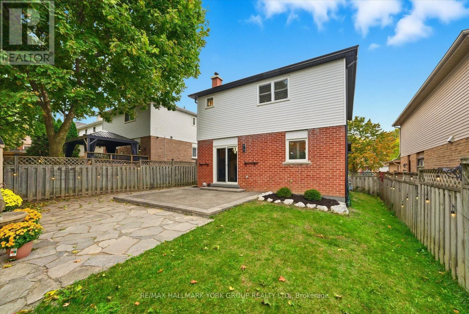234 BILLINGS CRESCENT