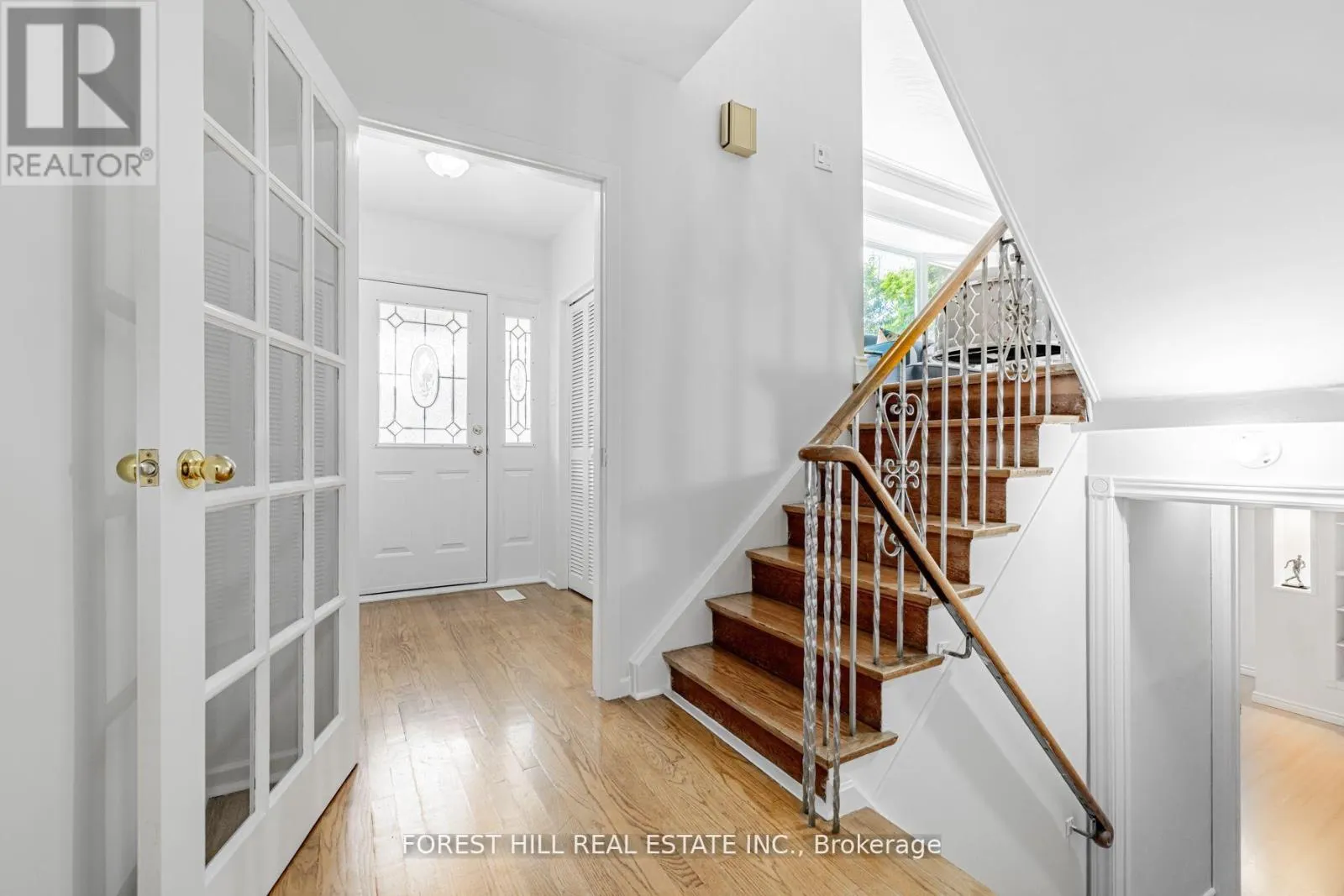 4 DALMENY ROAD