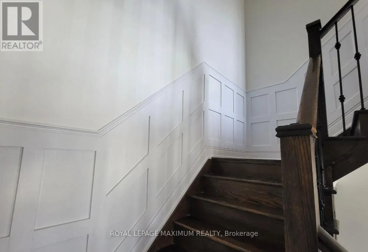 2 PHILSON COURT
