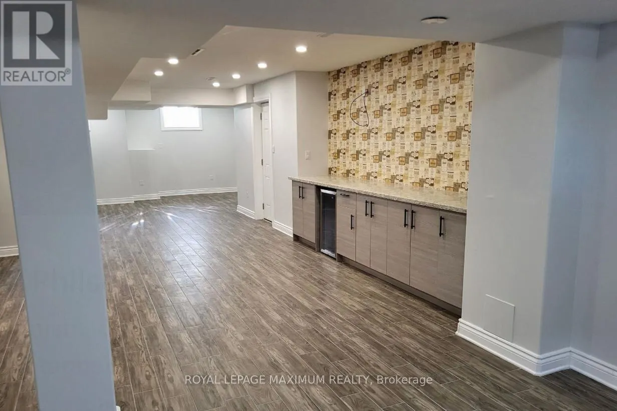 2 PHILSON COURT