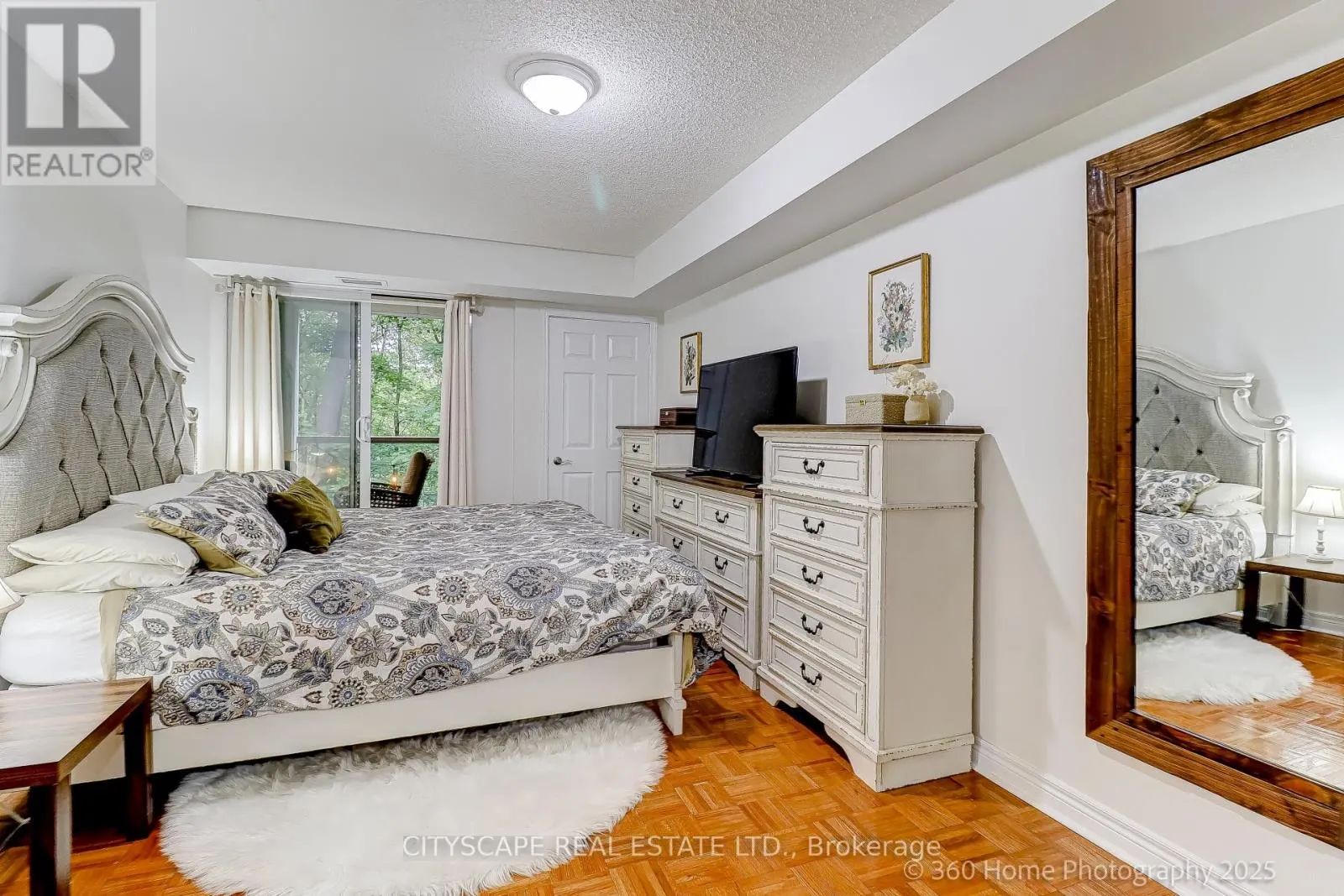101 - 245 PINEGROVE ROAD
