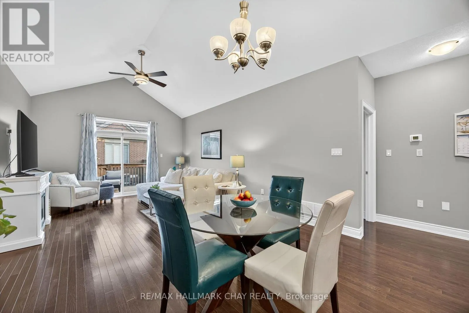 63 SUMMERHILL DRIVE