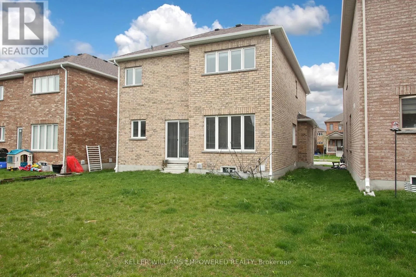 23 FURNISS STREET