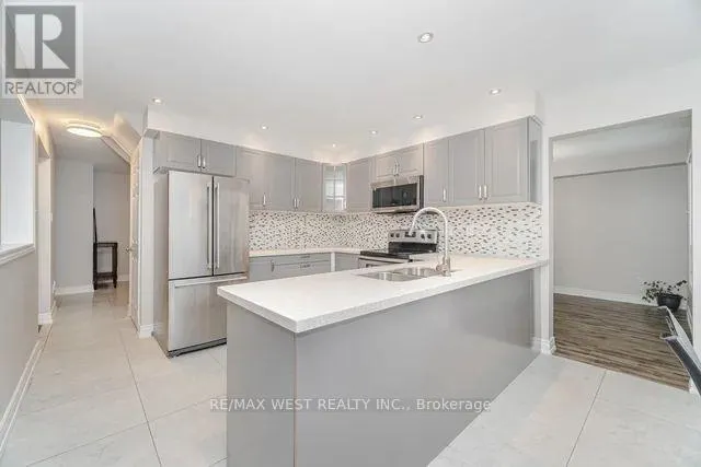 86 DINA ROAD