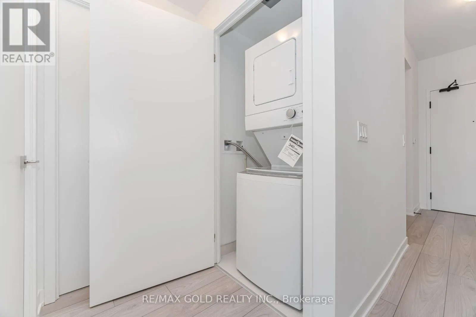 311 - 474 CALDARI ROAD