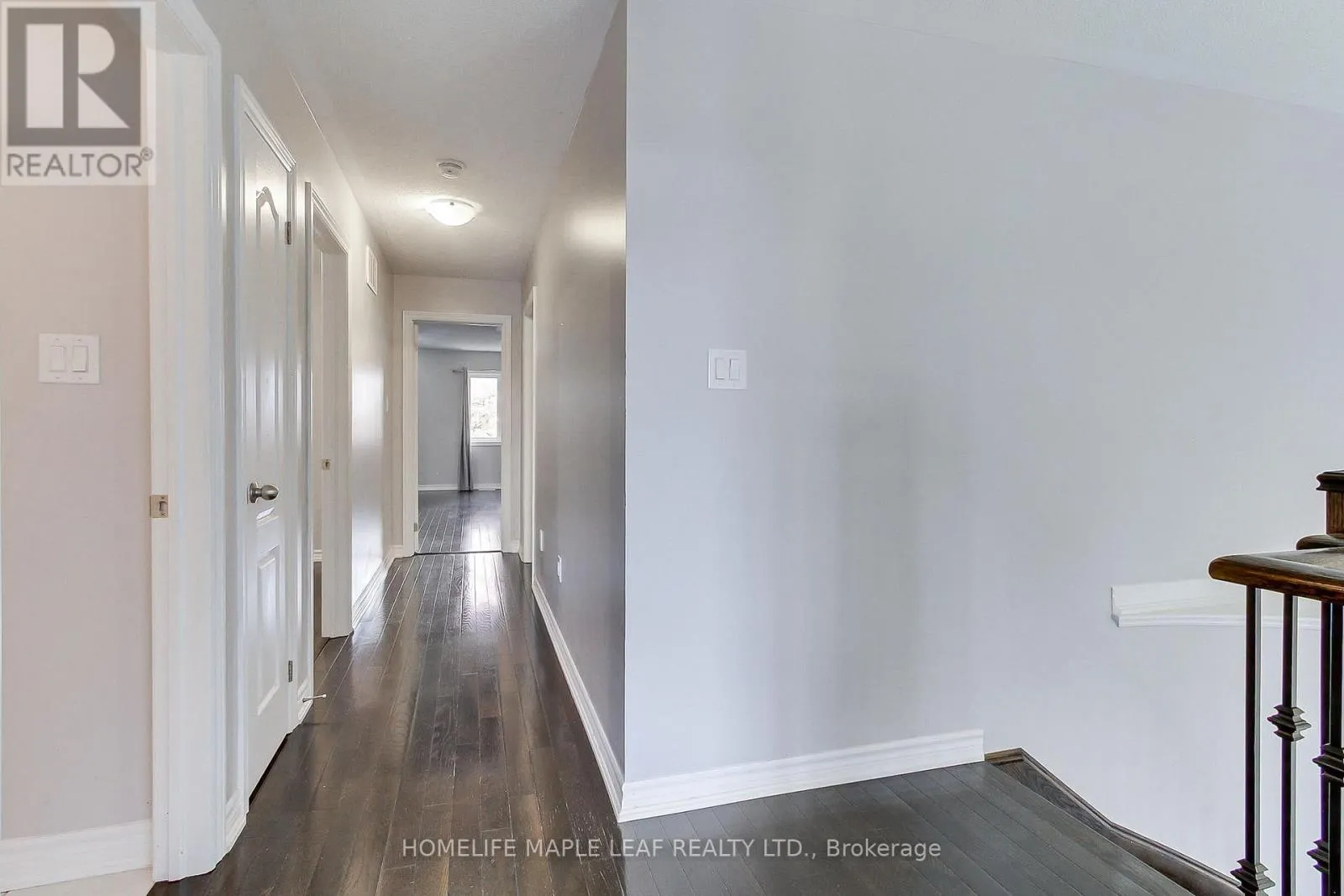 2180 DAWSON CRESCENT