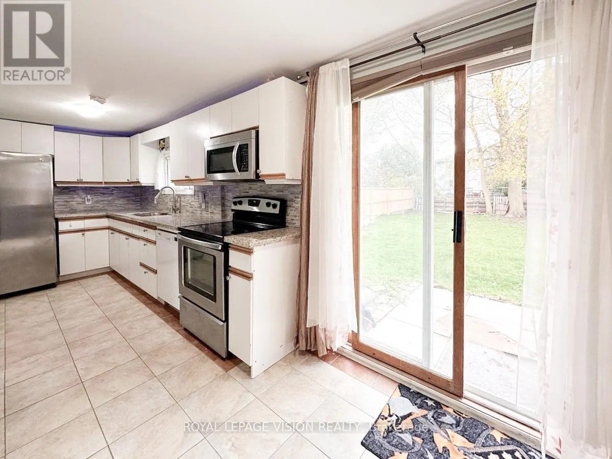 COACH HOUSE - 117 WILLIAM STREET