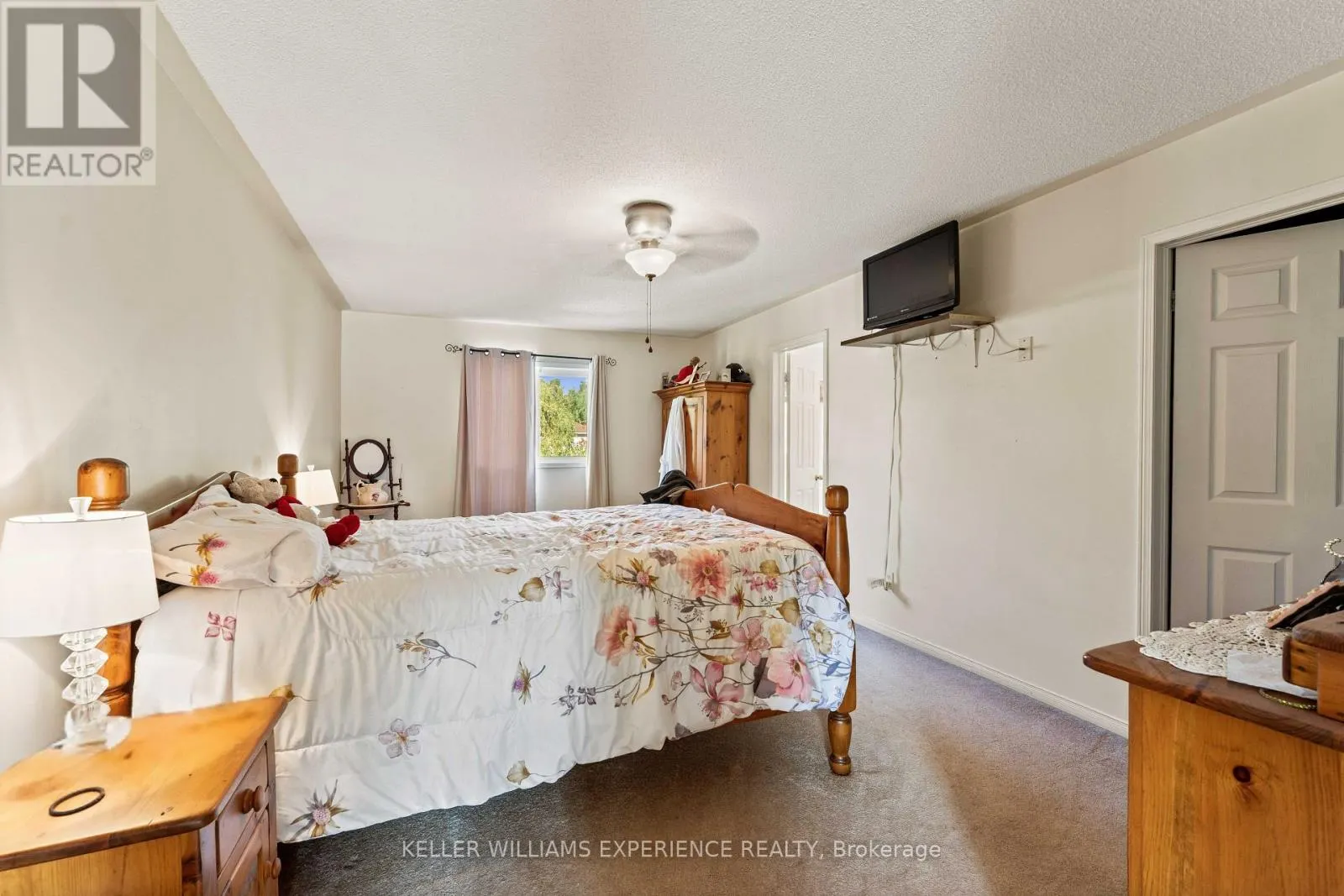 38 TRUAX CRESCENT