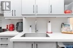 2304 - 7890 BATHURST STREET